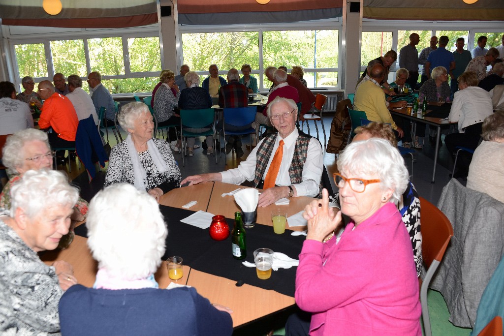 ../Images/Afsluiting Senioren Autotoertocht Kaninefaaten 045.jpg